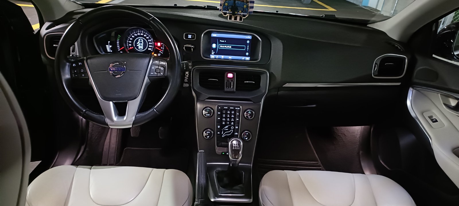 Volvo V40 TOP ZUSTAND!!!