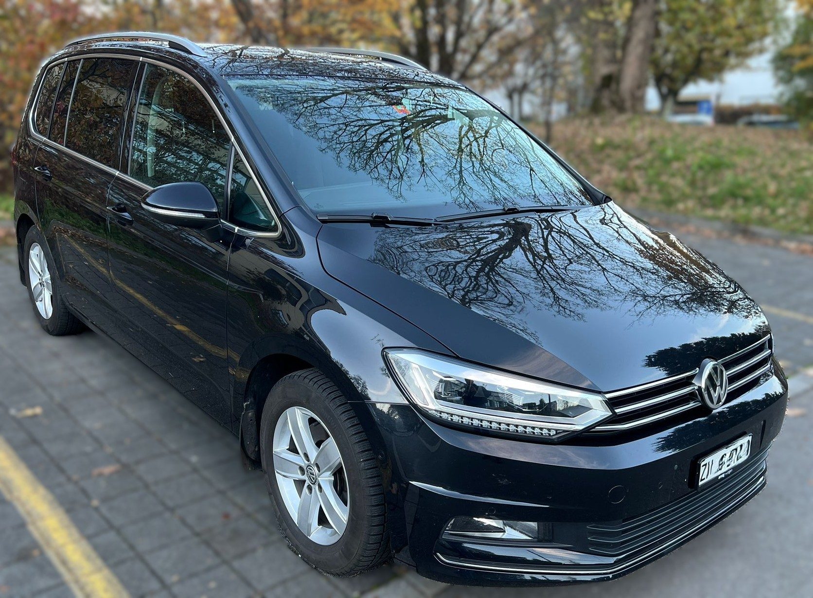 VW Touran Highline 2.0 TDI