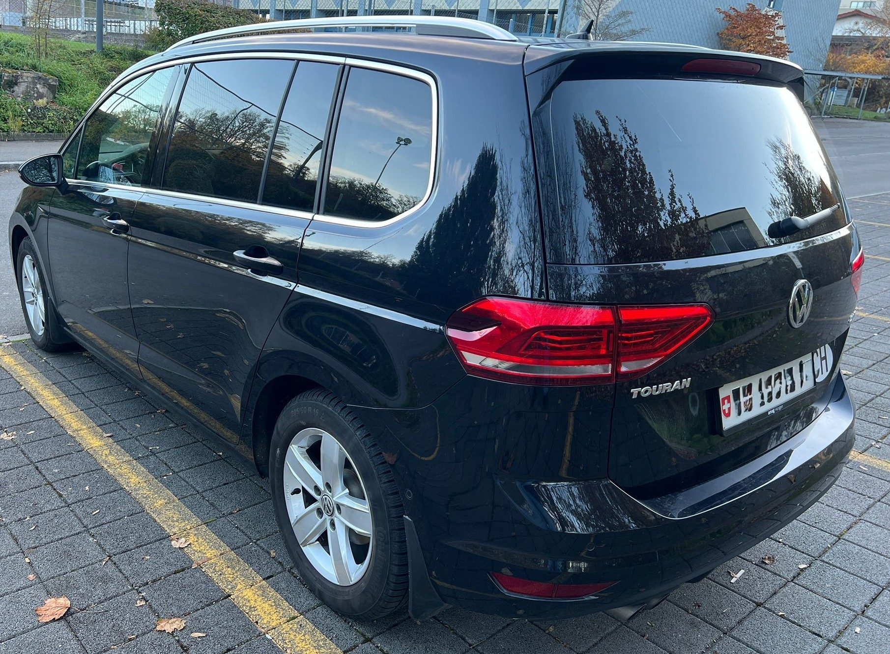 VW Touran Highline 2.0 TDI