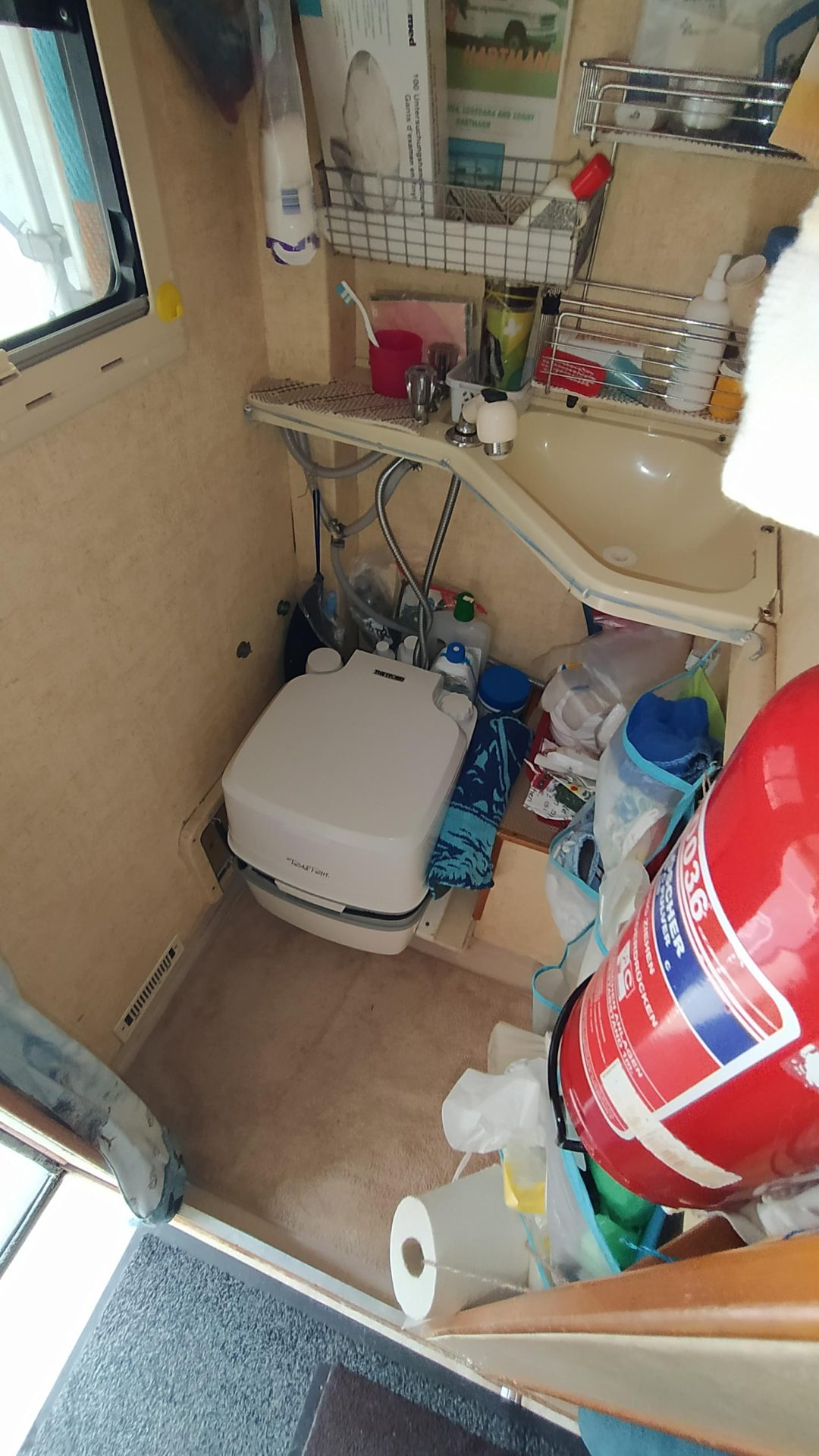 Wohnmobil Mazda B 2500 FL 4x4