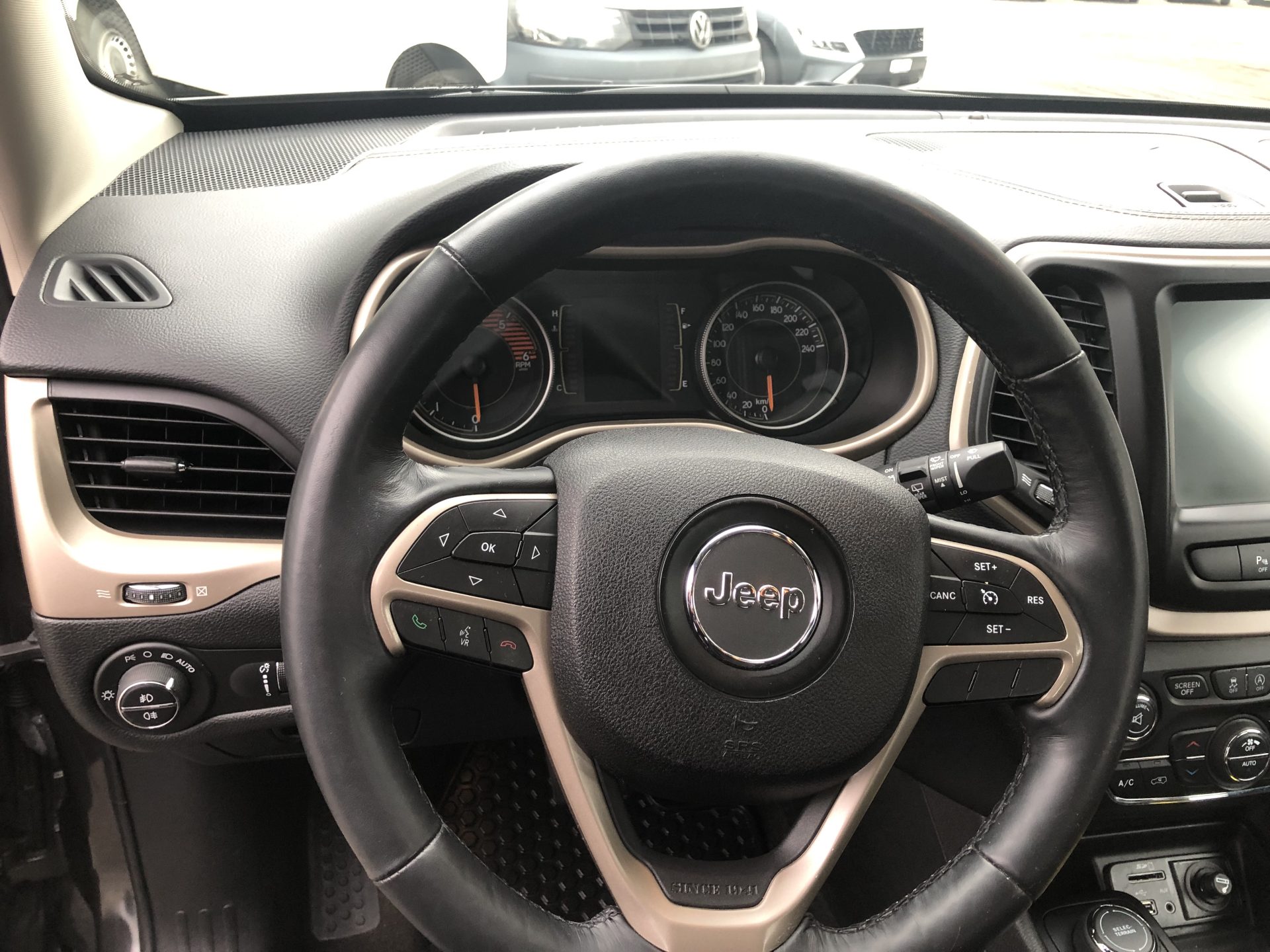 Jeep cherokee 2016