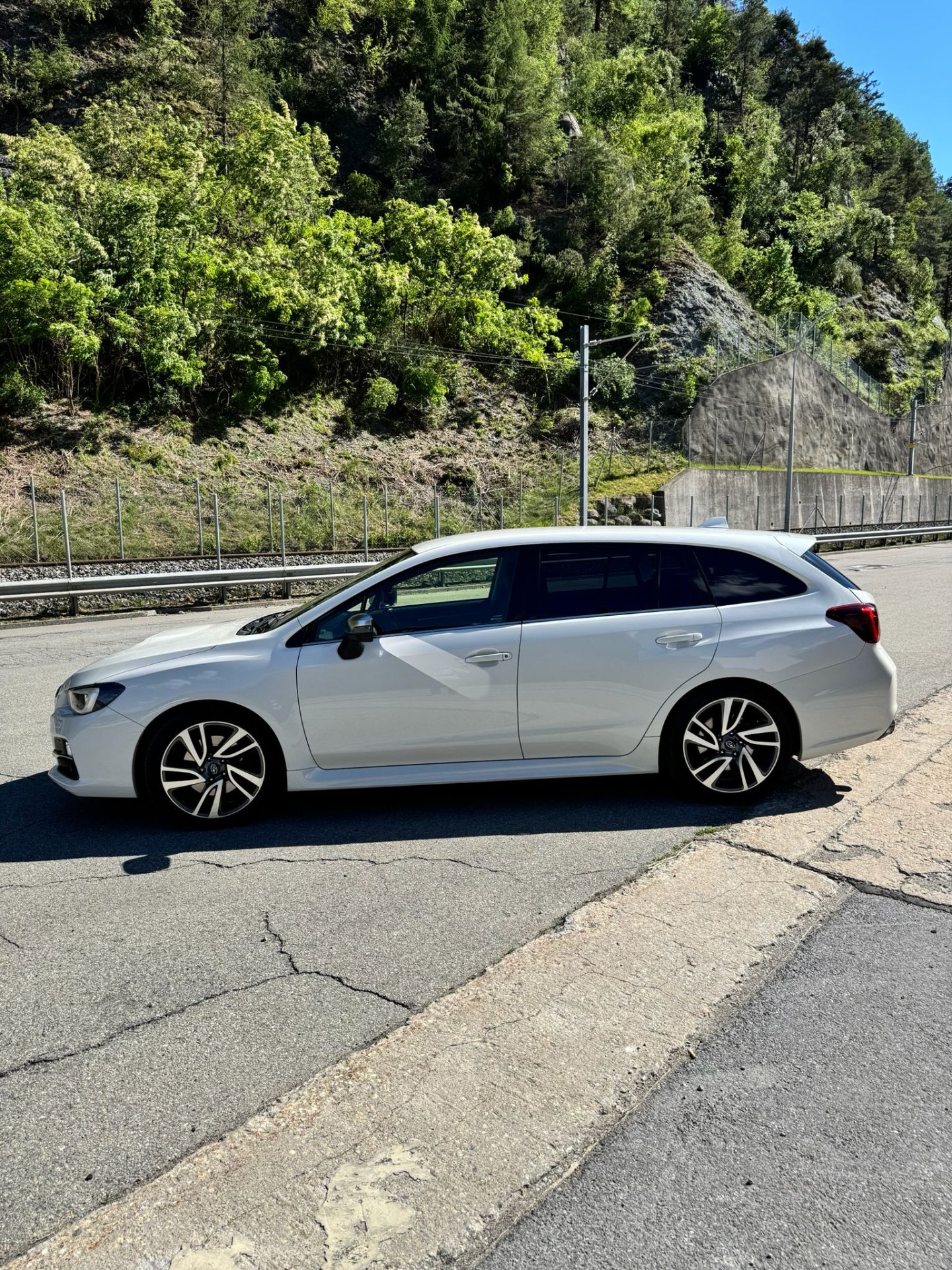 Subaru Levorg AWD (1.6 TURBO)