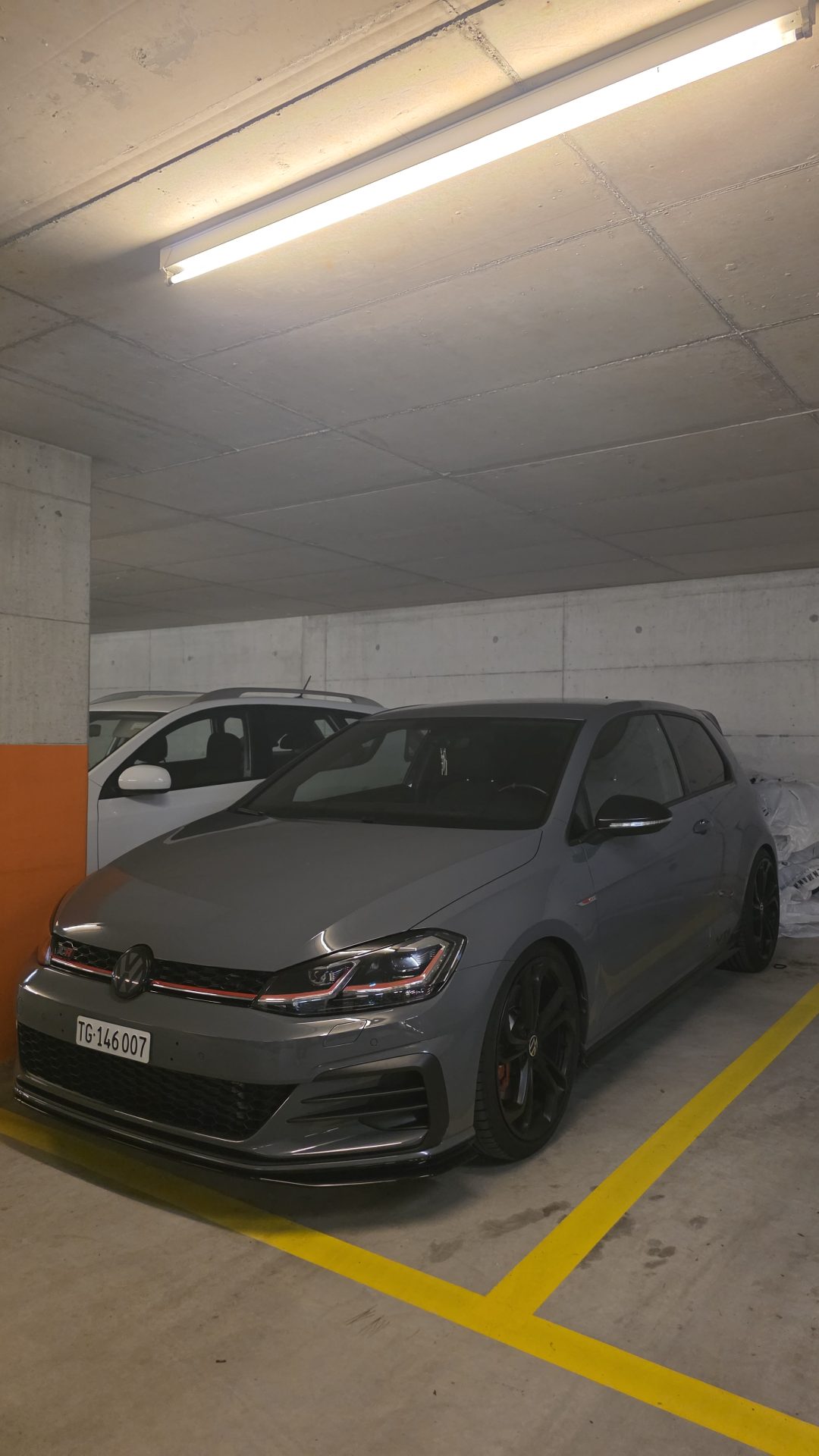 VW Golf 7 GTI TCR