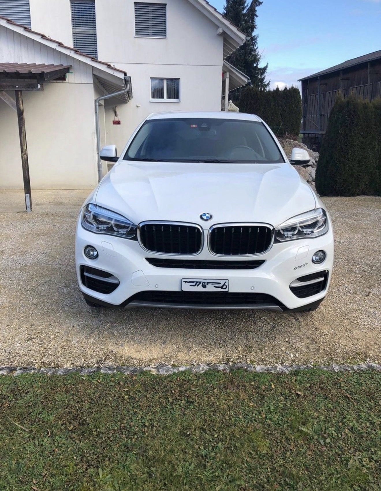 BMW X6 xDrive30d – Top Zustand