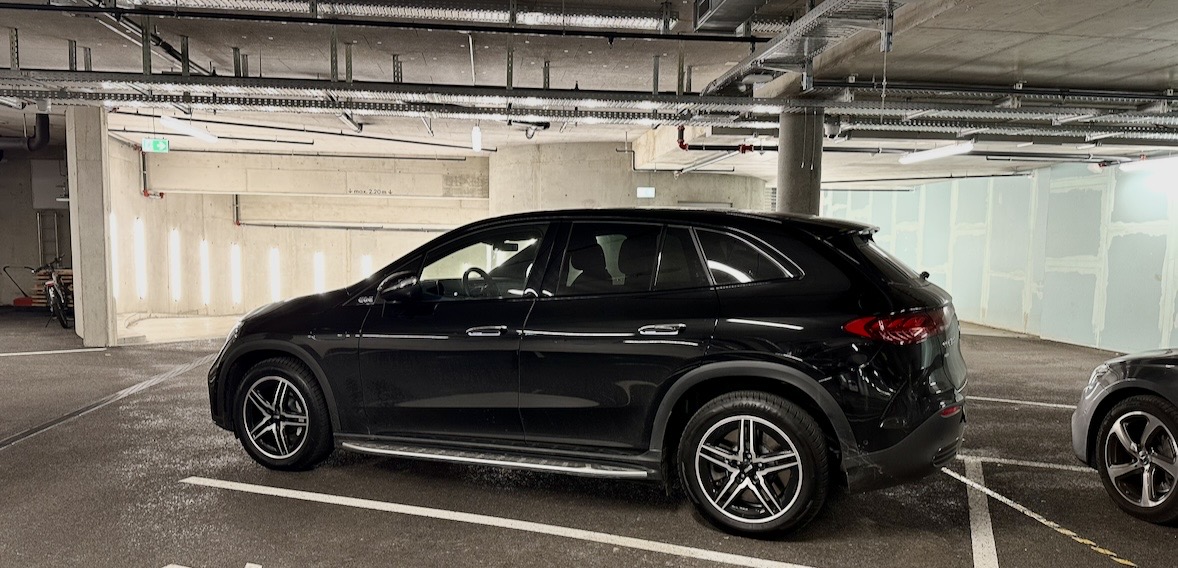 EQE 500 SUV in top Zustand