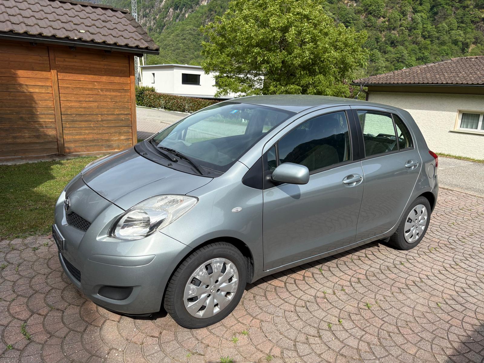 Toyota Yaris 1.33 Benzin