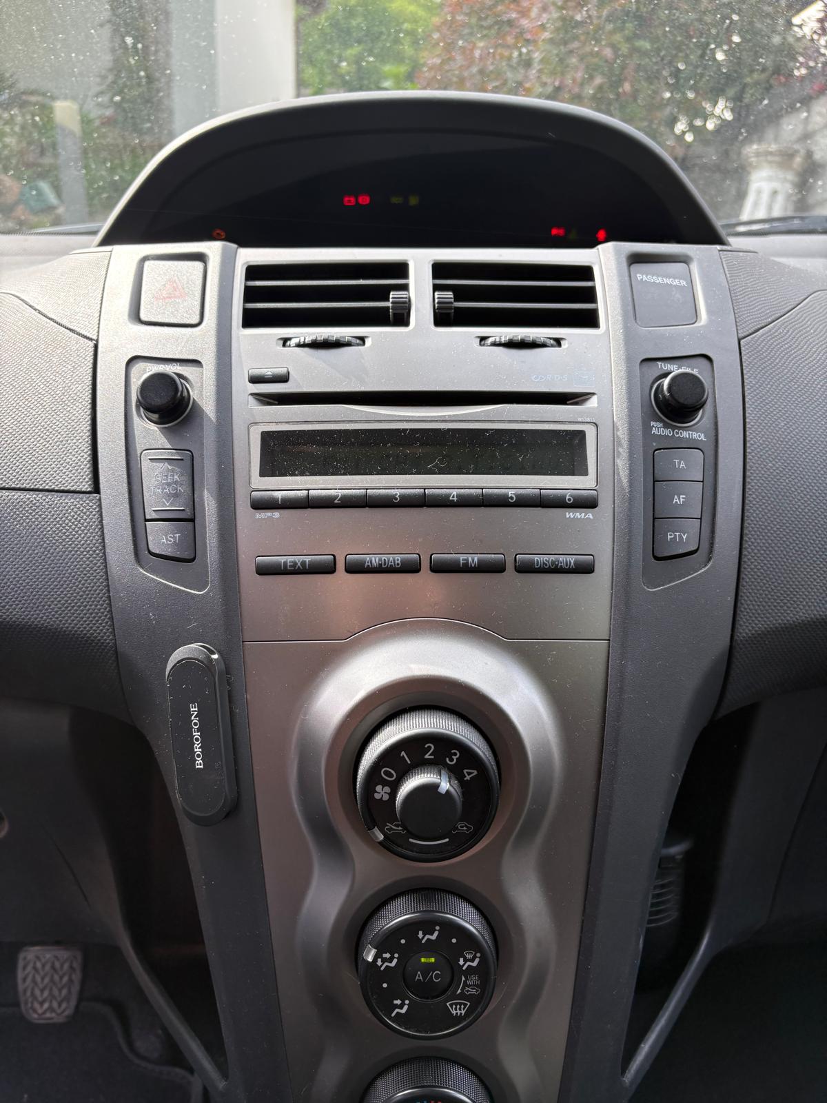 Toyota Yaris 1.33 Benzin
