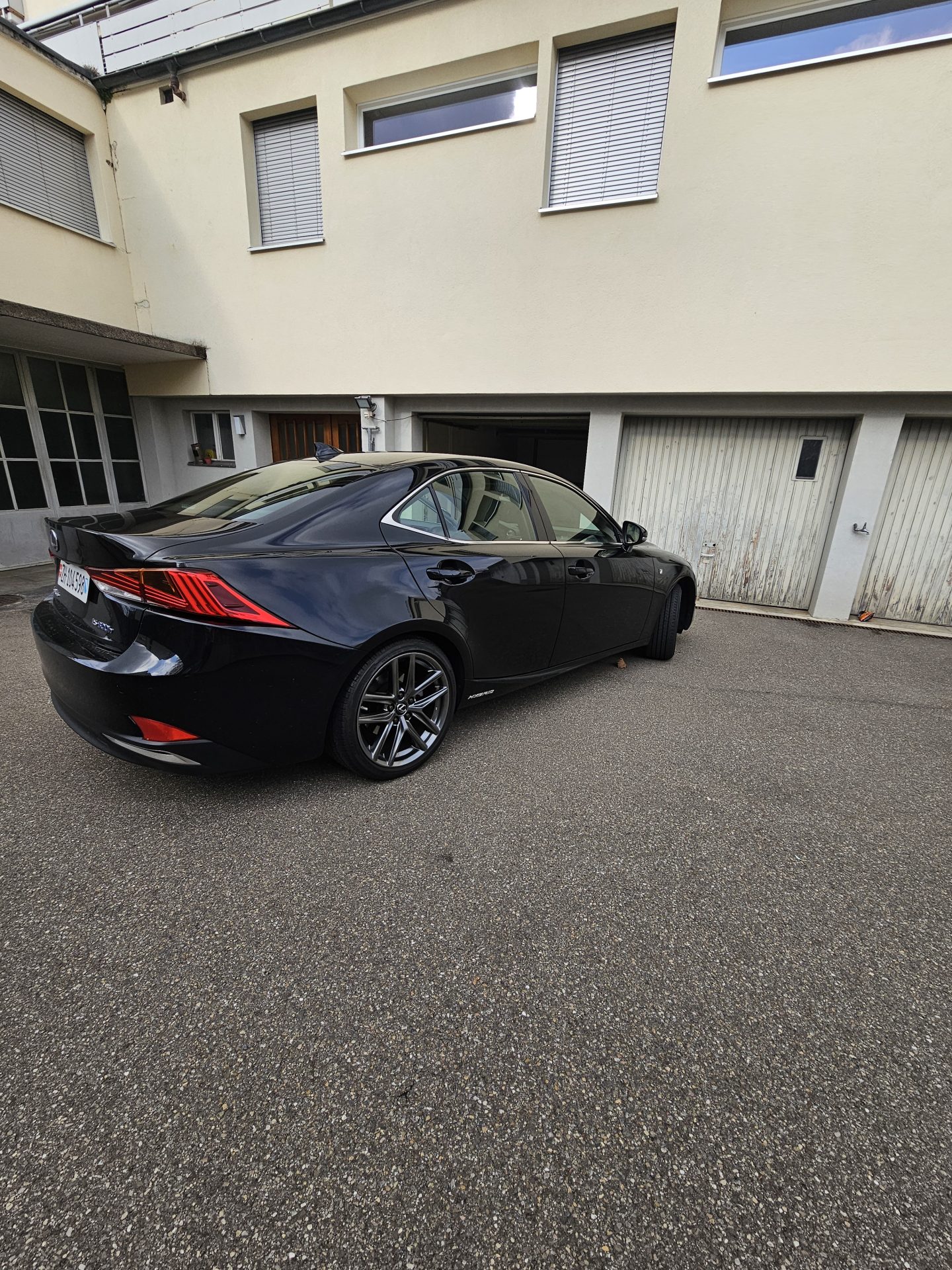 LEXUS IS 300 HF SPORT