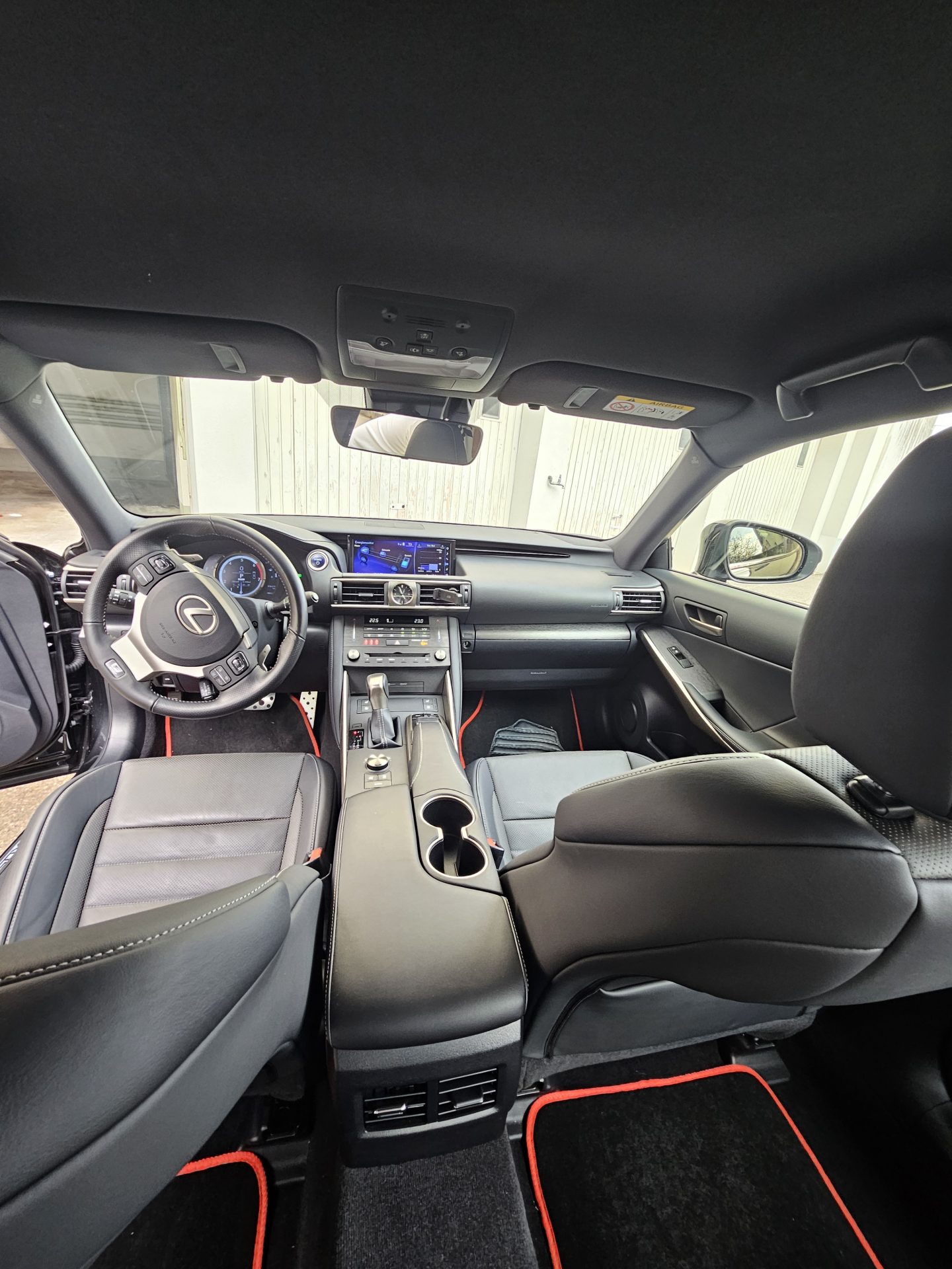 LEXUS IS 300 HF SPORT