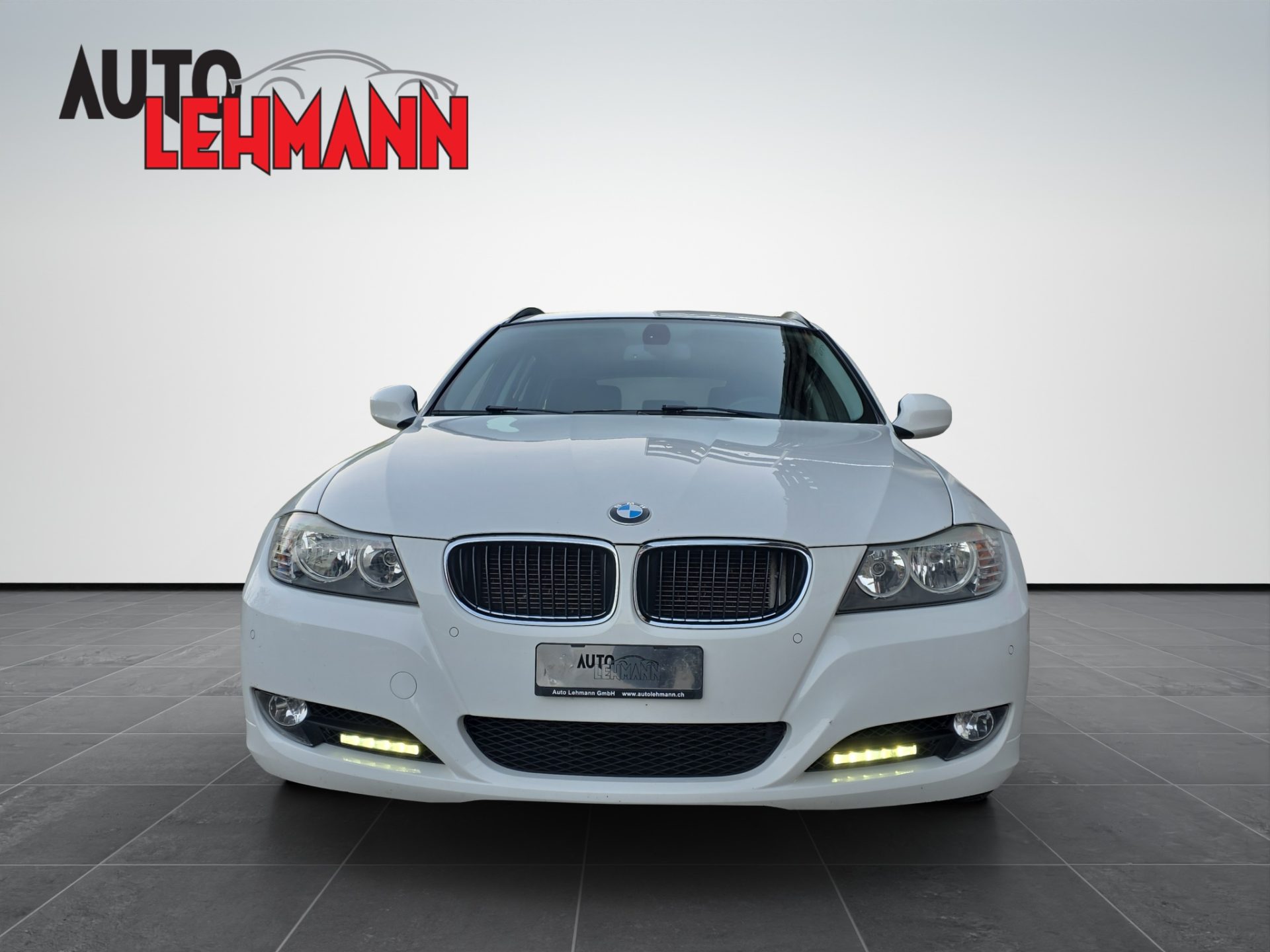BMW 30e 320i Dynamic Edition
