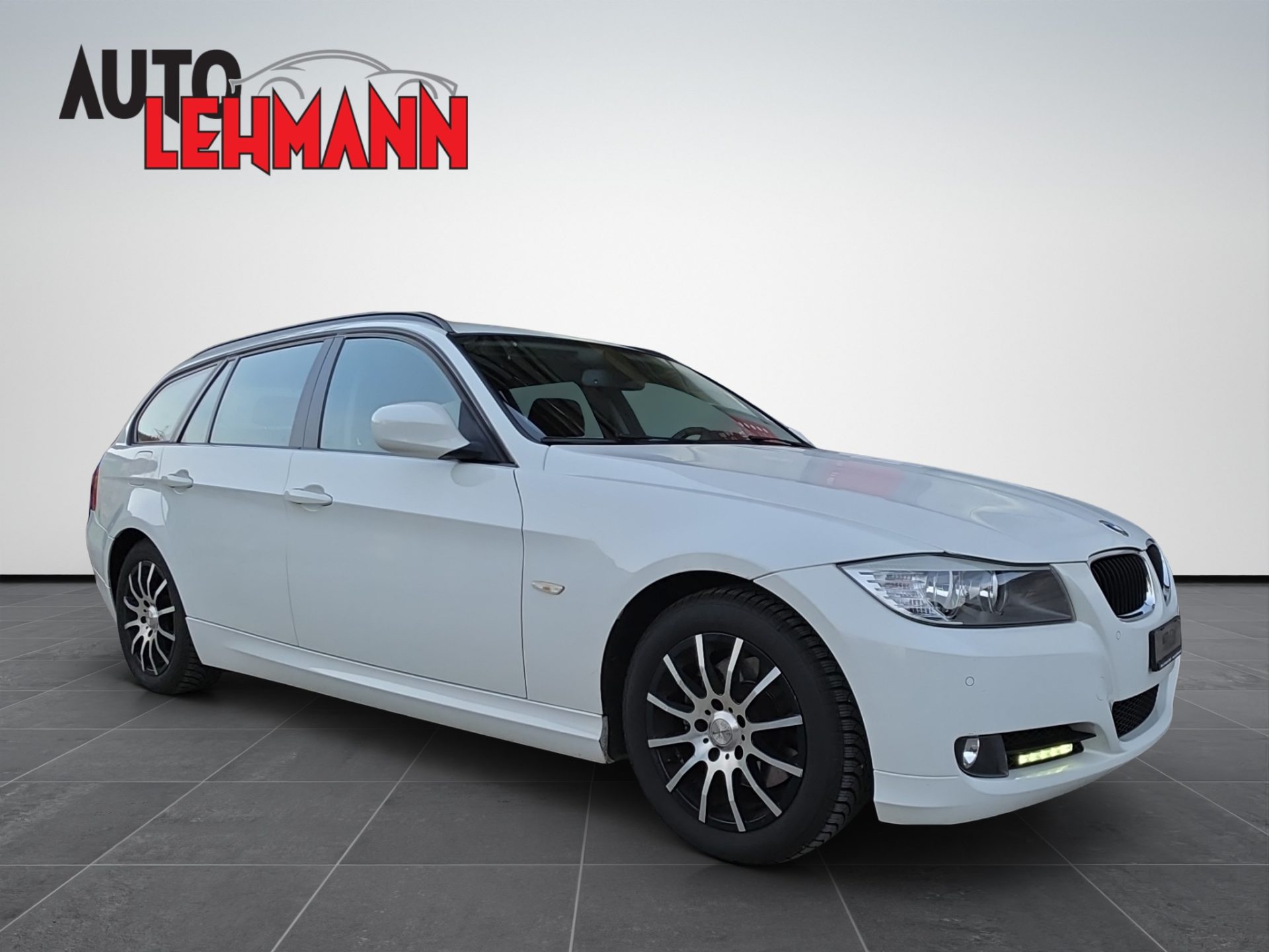 BMW 30e 320i Dynamic Edition