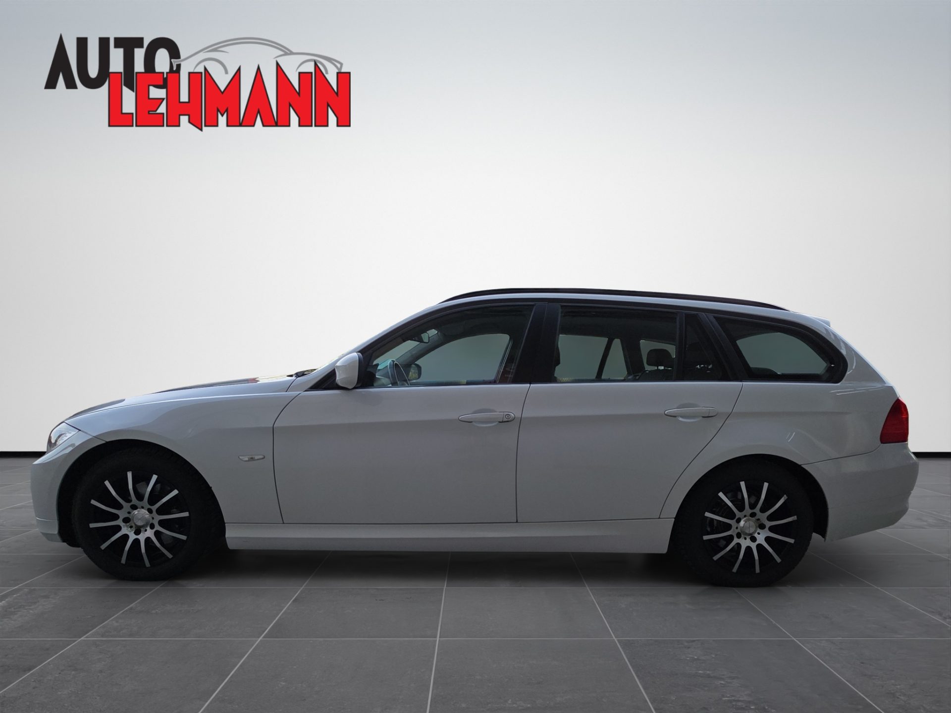 BMW 30e 320i Dynamic Edition