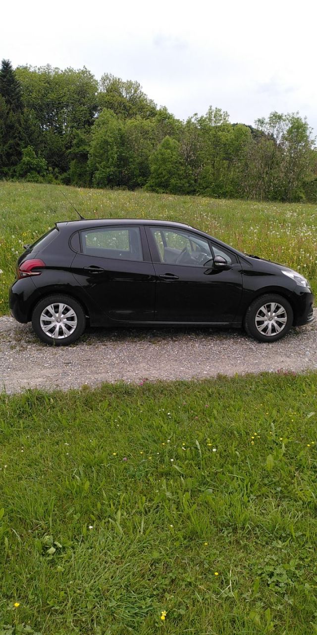 Peugeot 208 1.2 VTi