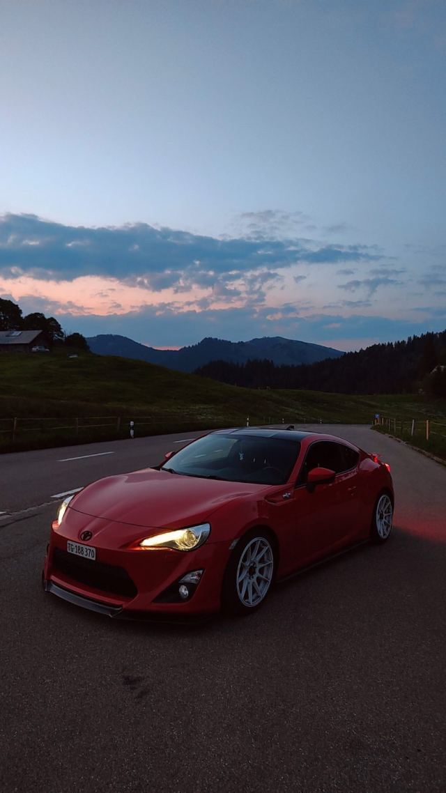 GT-86 Sportwagen aus 2. Hand in TOP Zustand.
