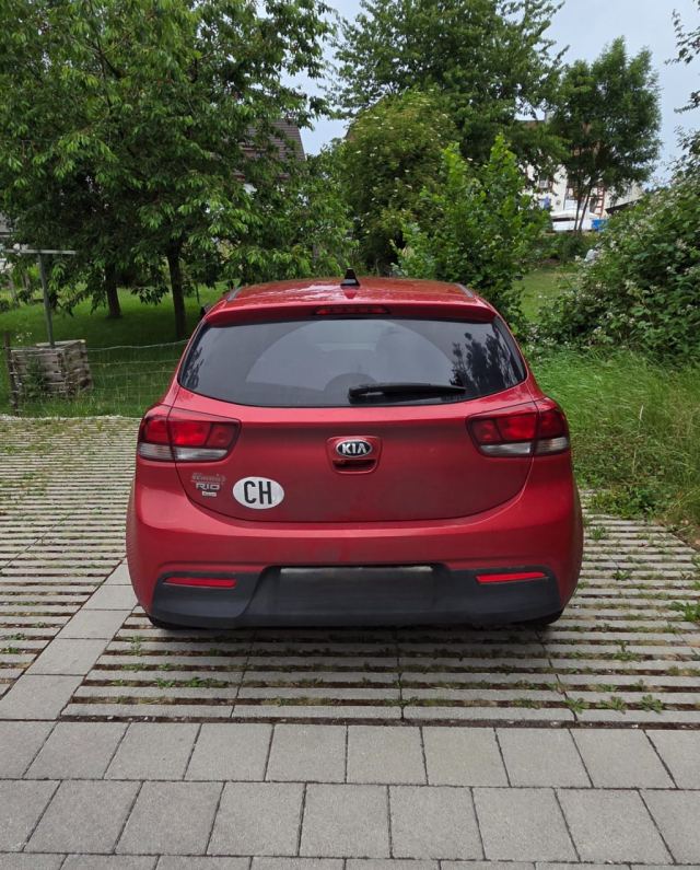 Kia Rio 1.2 Dream Team Navi