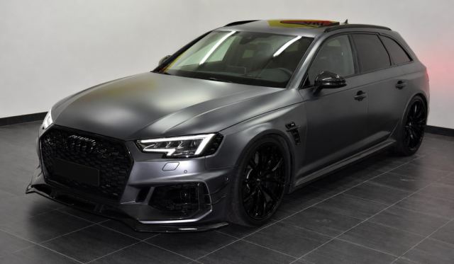 Audi RS4R