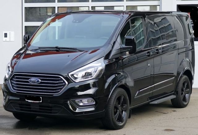8 Sitzplätze Ford Familien Bus