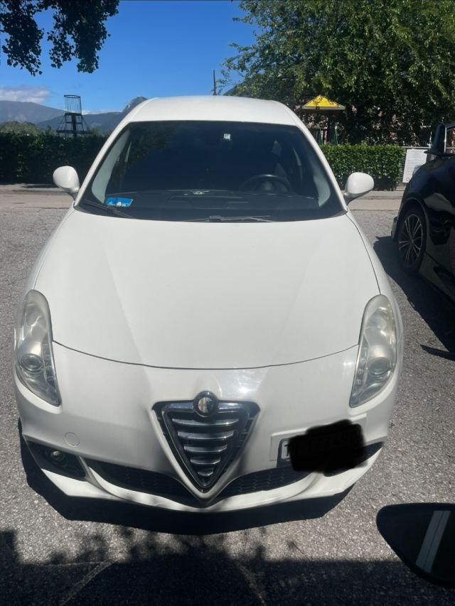 Vendo alfa Romeo giulietta buone condizioni