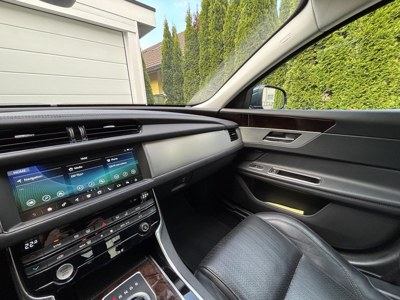 Jaguar XF 2.0, Prestige, AWD