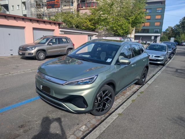 BYD Atto3 Design, top Zustand, mit Panoramadach