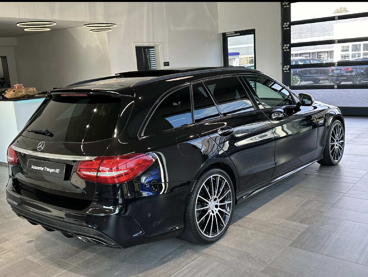 Mercedes C43 AMG 4-Matic 9G