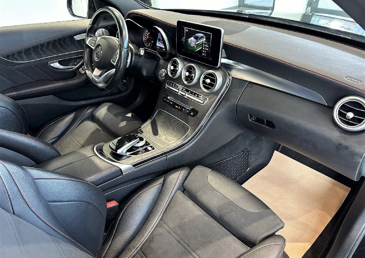 Mercedes C43 AMG 4-Matic 9G