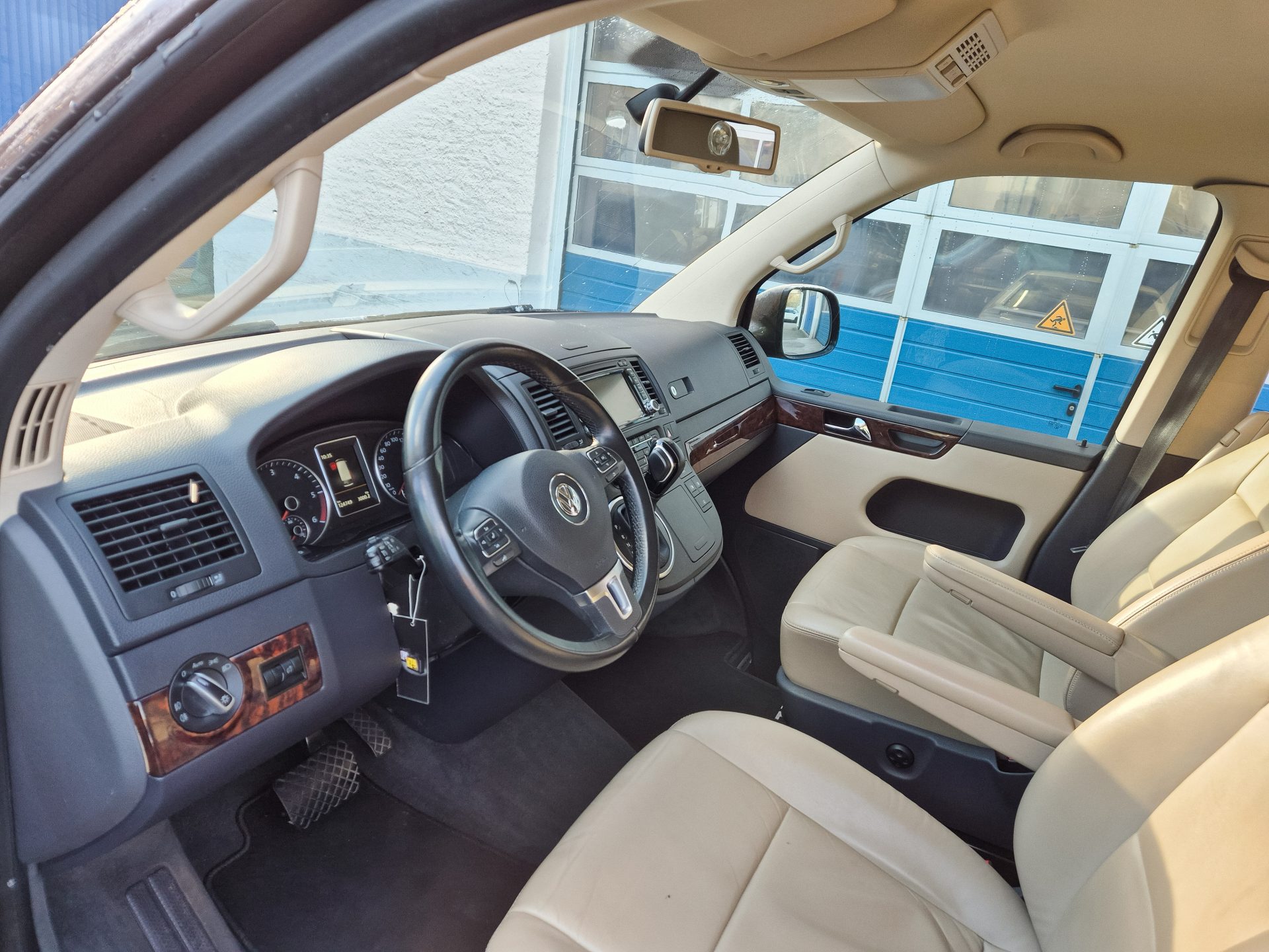 VW T5 Multivan 2.0 Bi-TDI 4Mo.