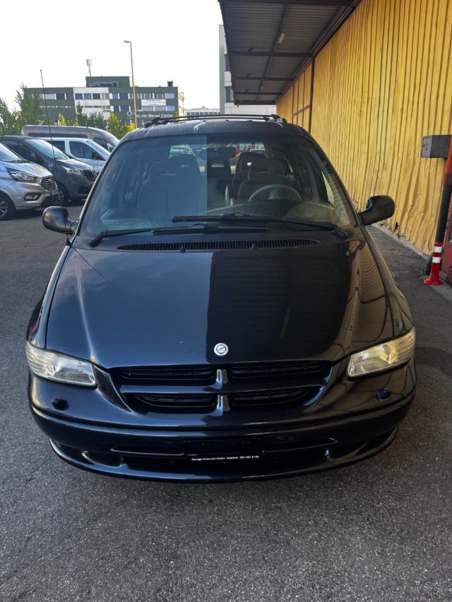 Chrysler Voyager SE