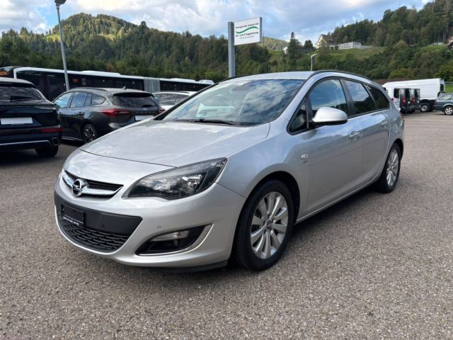 Opel Astra Sporttourer Active
