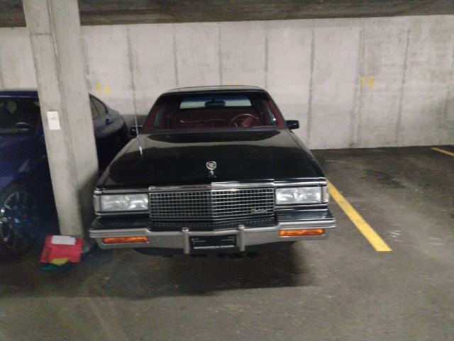 Cadillac De Ville sedan, 1989 model