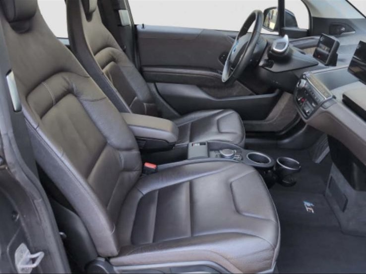 BMW i3s (120ah) Road Style