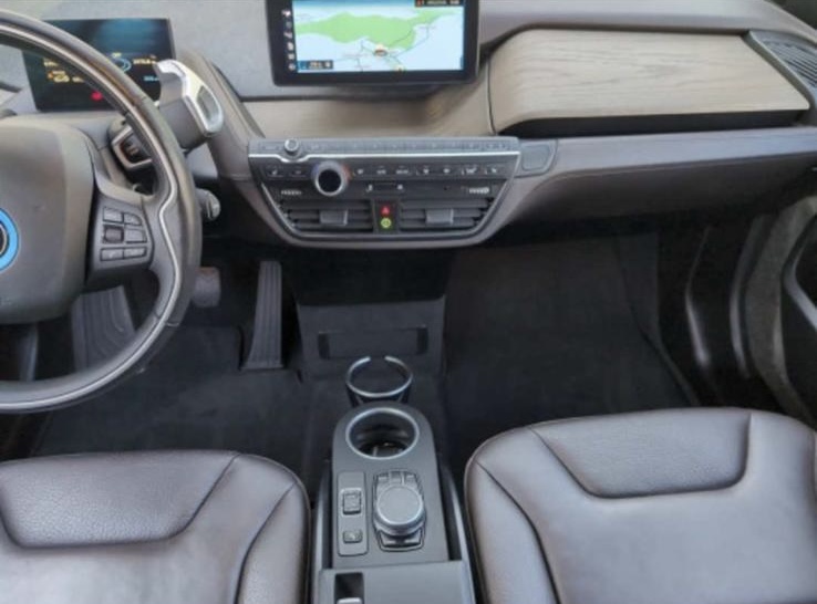 BMW i3s (120ah) Road Style