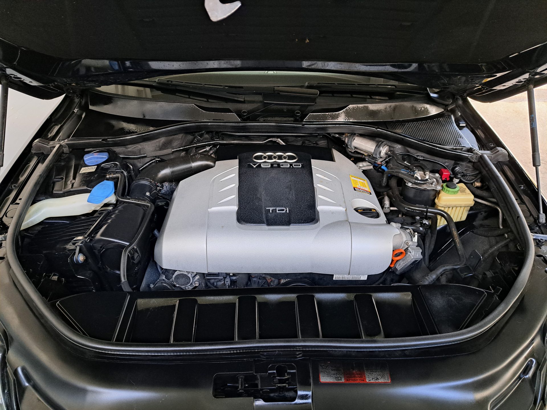 AUDI Q7 3.0 TDI Casa ABT 208kW