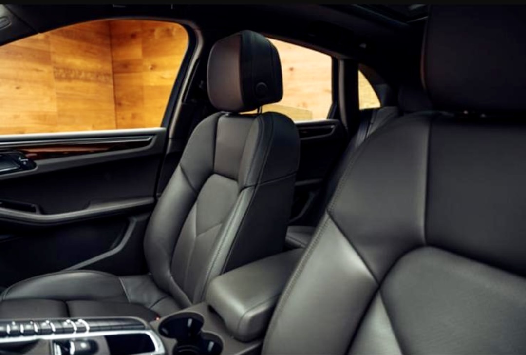 PORSCHE Macan S PDK