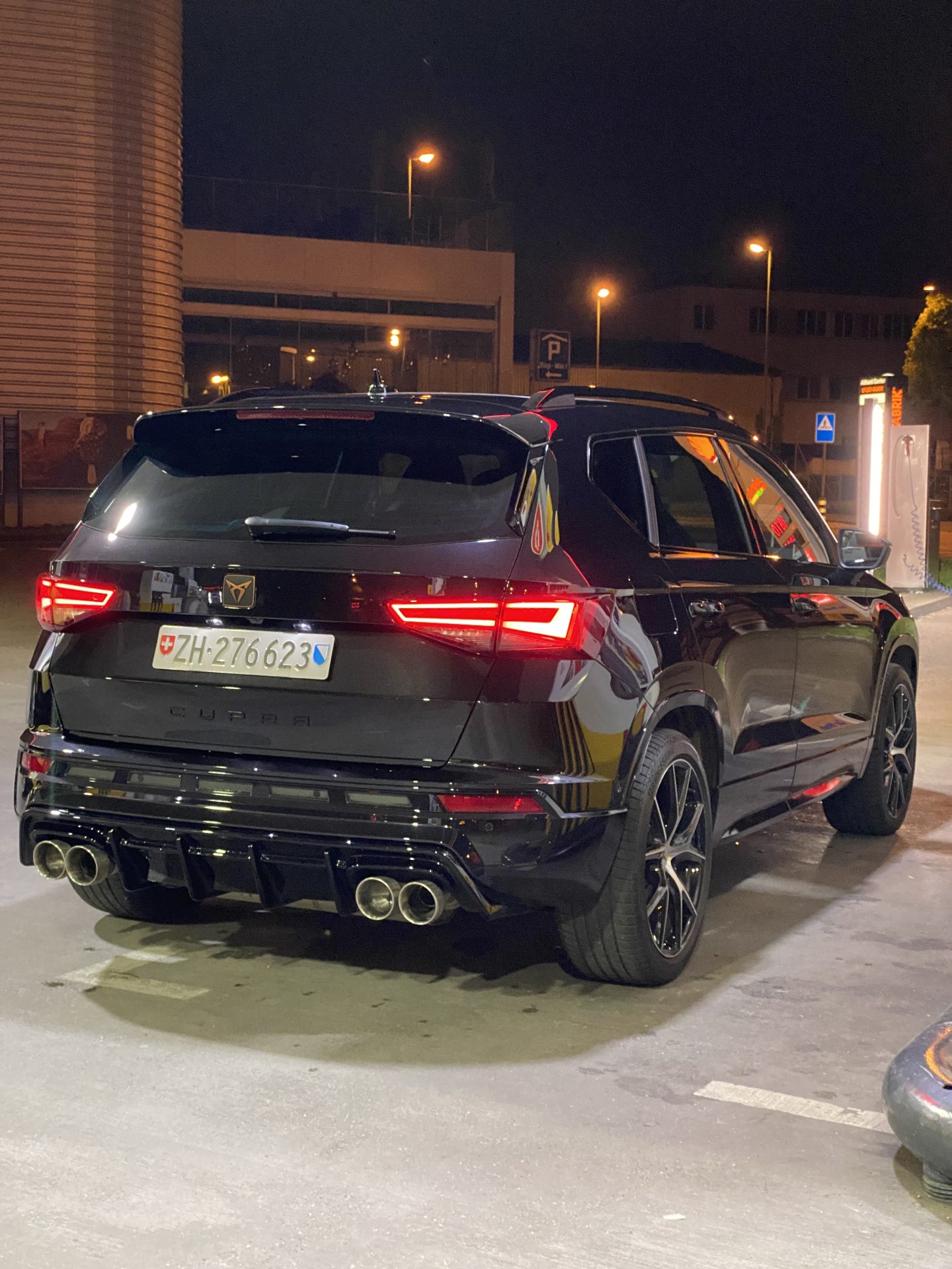Cupra Ateca 300PS ALL BLACK