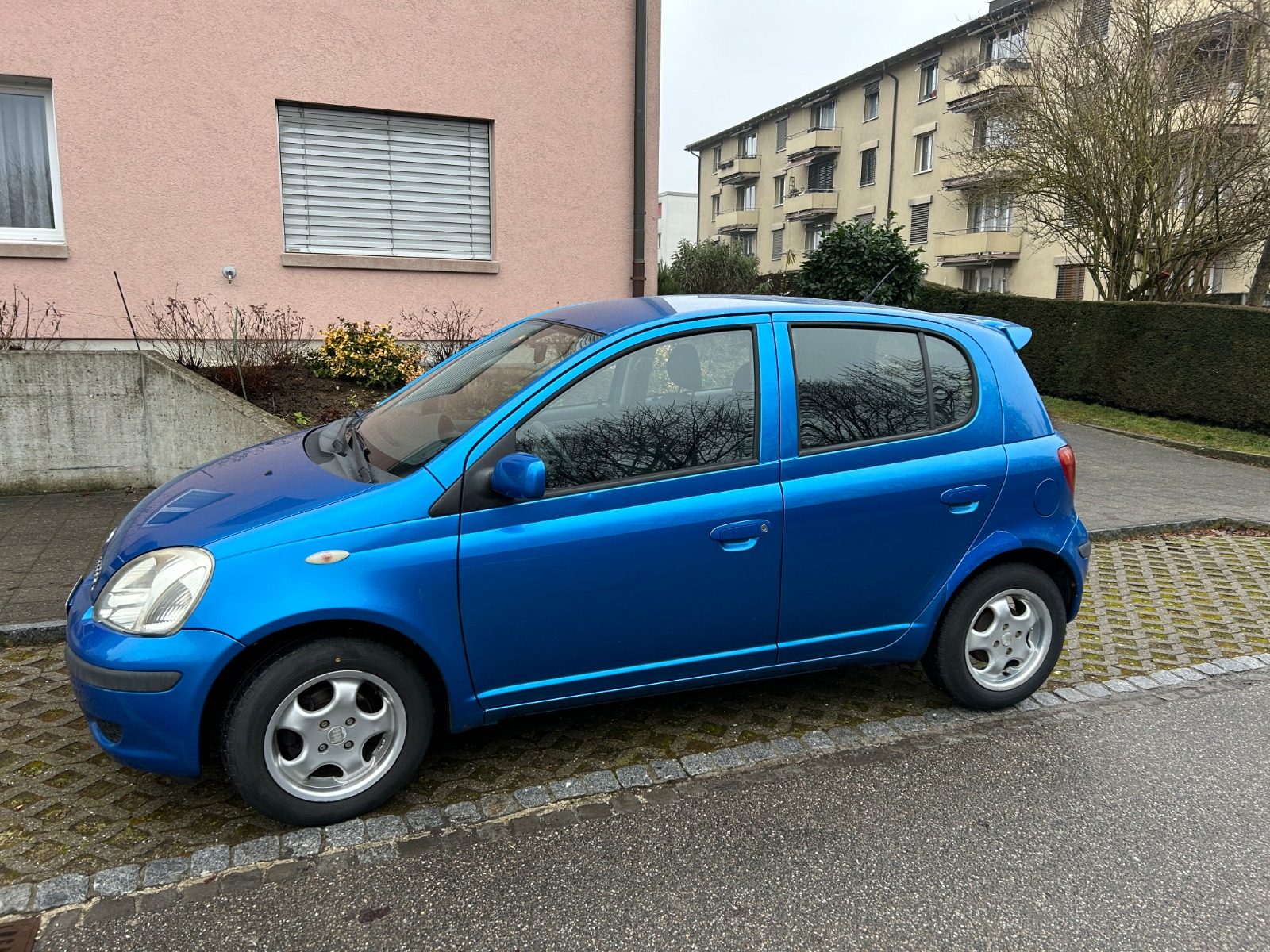 Toyota Yaris 2004 1.3 L
