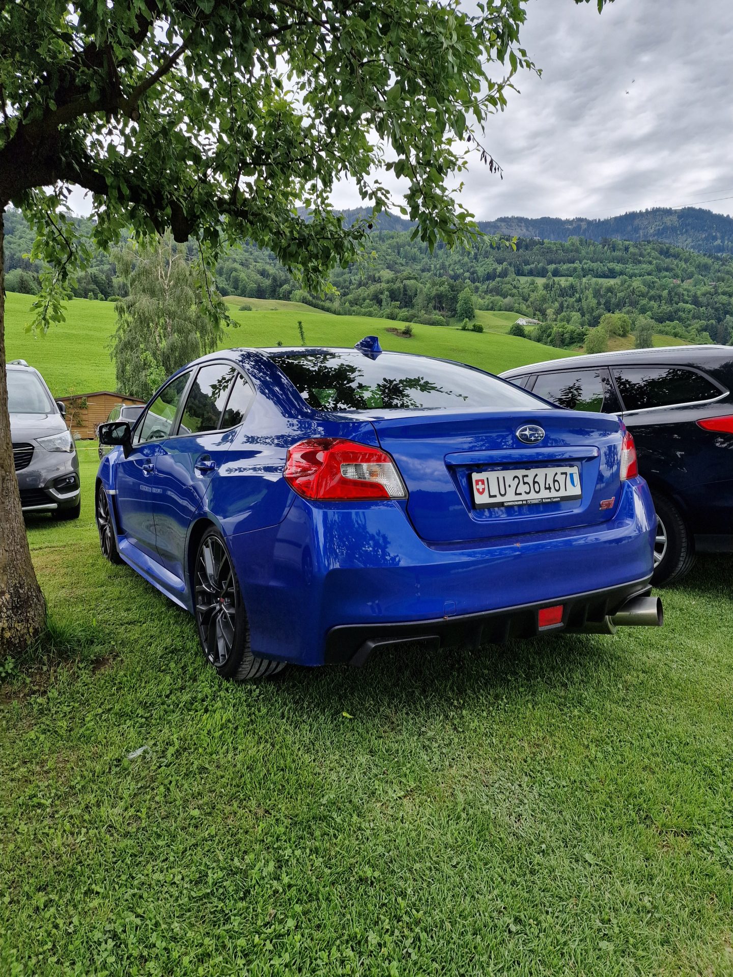 Subaru WRX STI (Luxury)