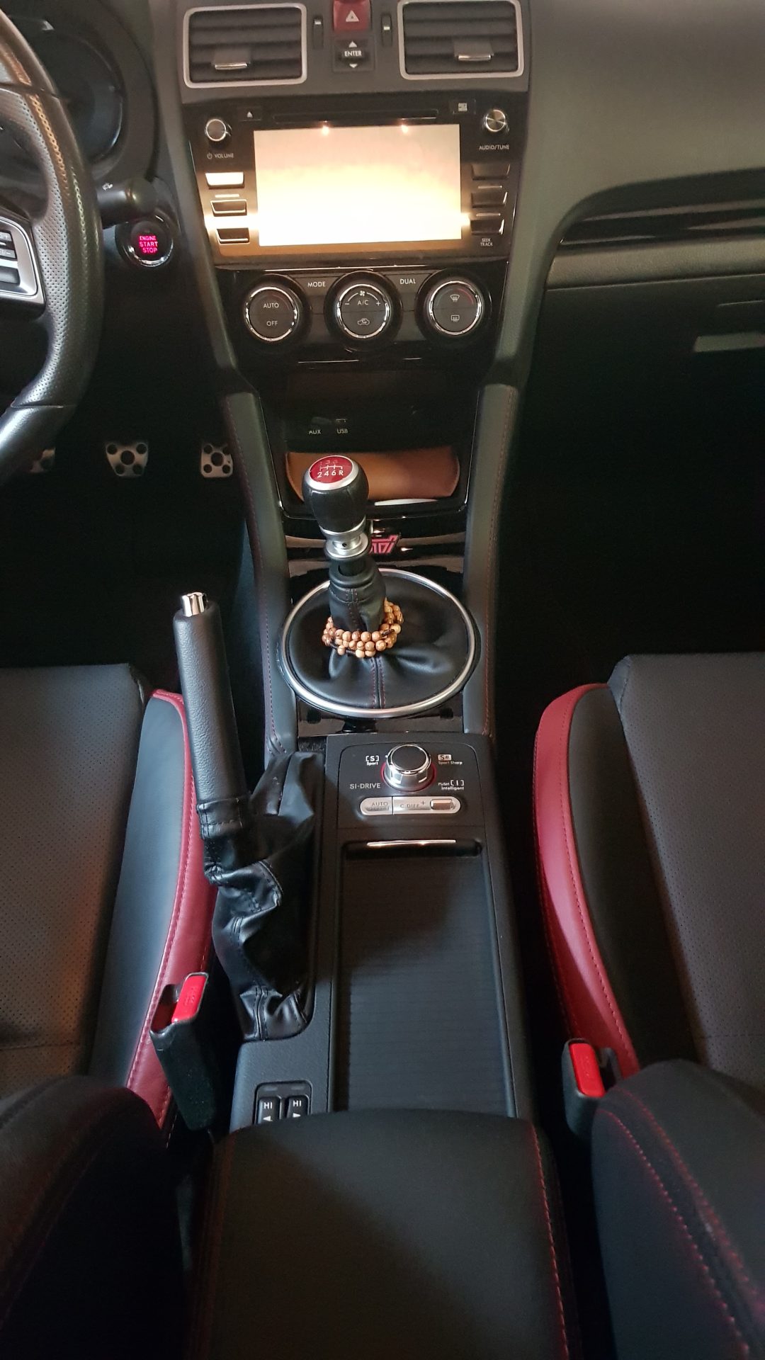 Subaru WRX STI (Luxury)